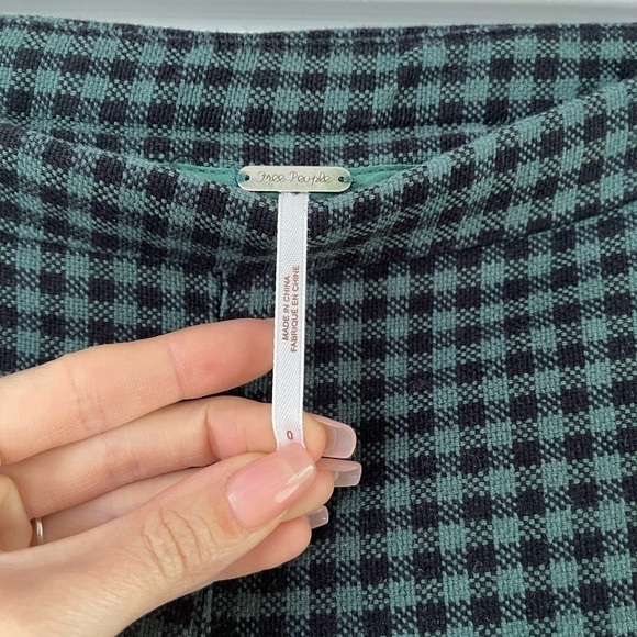 Free People Green Gingham Mid Rise Skinny Pant - 0 - Picture 4 of 5
